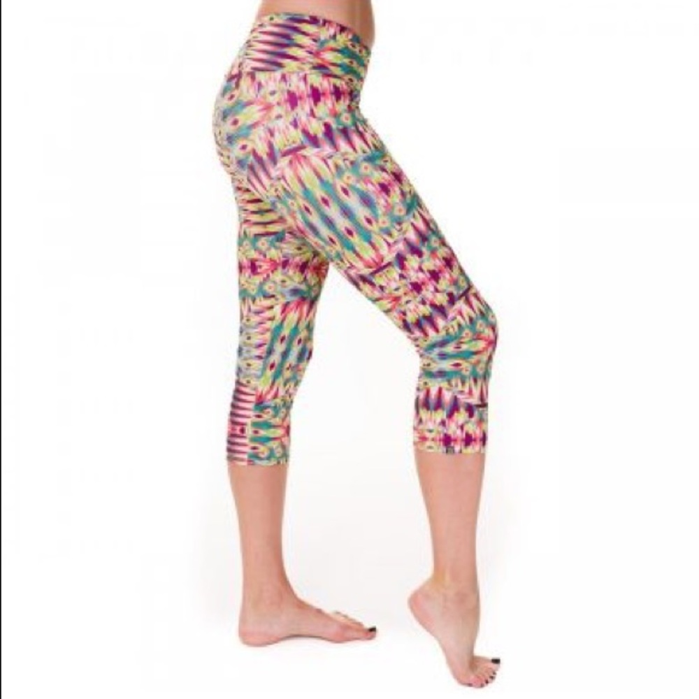 ❄️Onzie Capris S/M❄️